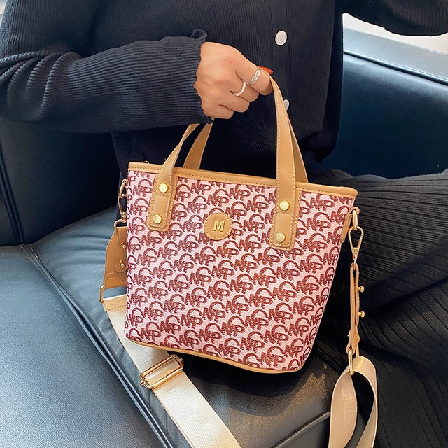 レッドスタイルサマーチェーン 夏物 メッセンジャーバッグ 手作りハンドバック44888286514