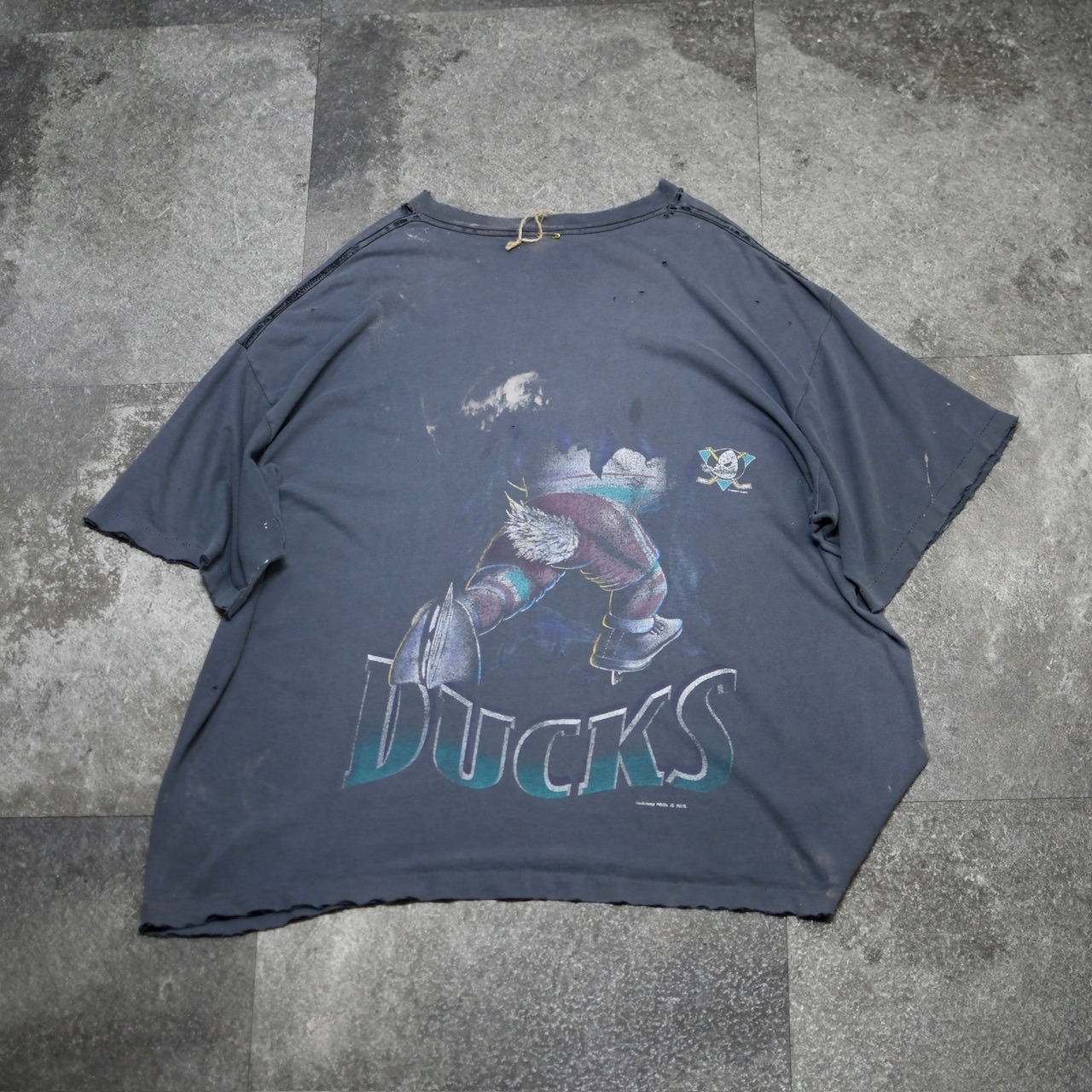 90's Disney MIGHTY DUCKS fade boro print tee