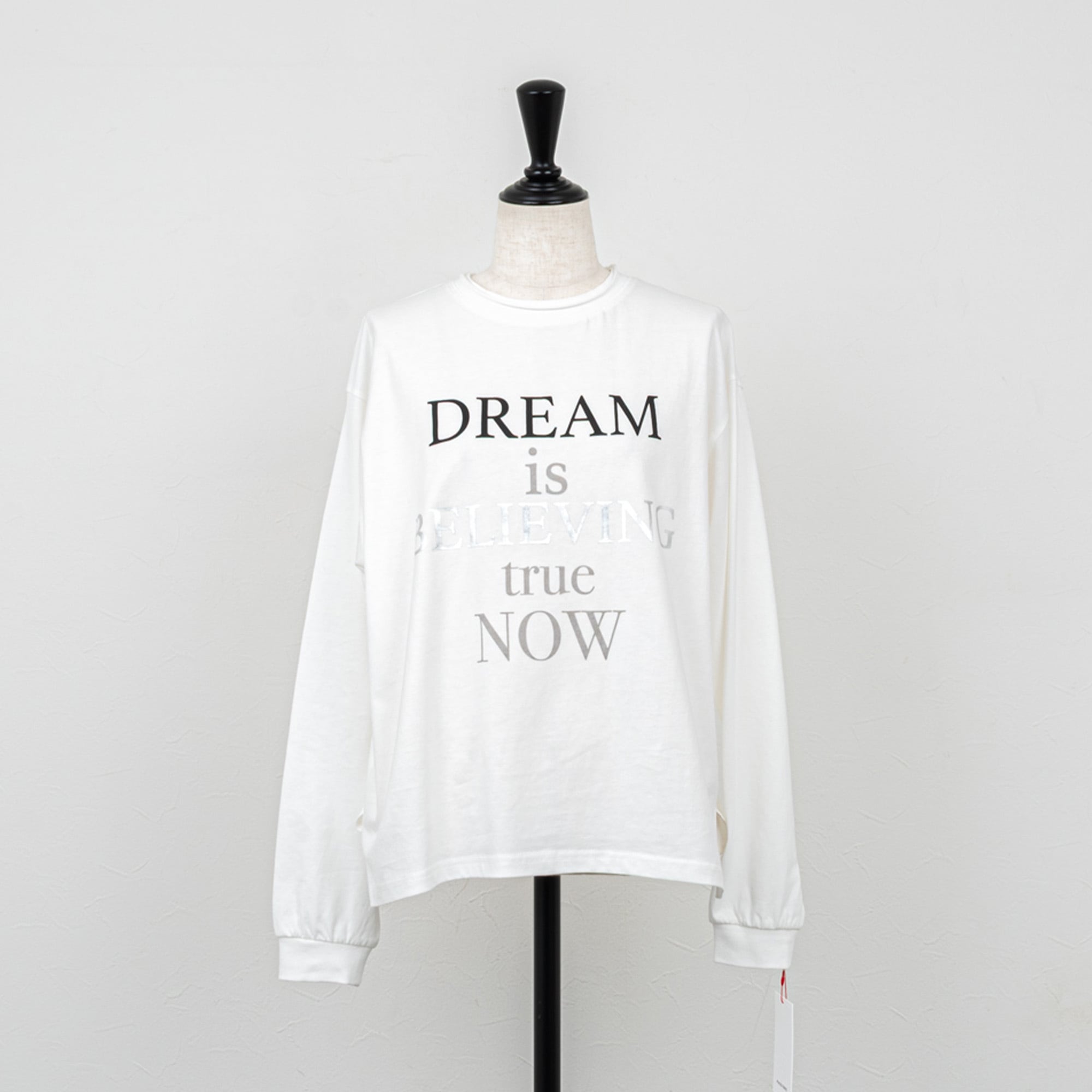 PASSIONE／パシオーネ】箔プリントロゴ長袖カットソー（ホワイト