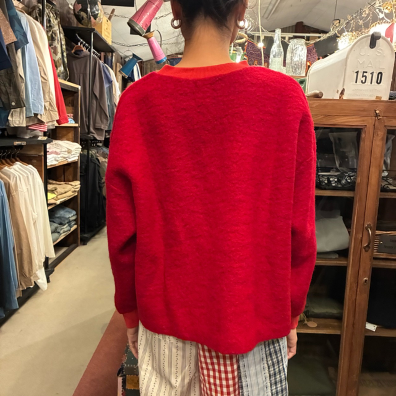 UNIVERSAL TISSU　ユニバーサルティシュ　ウールシャギー プルオーバー　アカ　レッド　ベージュ　トップス　ニット　スエット　ジャージー素材　日本製