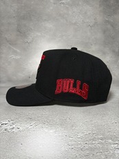 Michell＆Ness/ミッチェル＆ネス NBA シカゴ ブルズ  レジェンダリー アウェイ プロ スナップバック