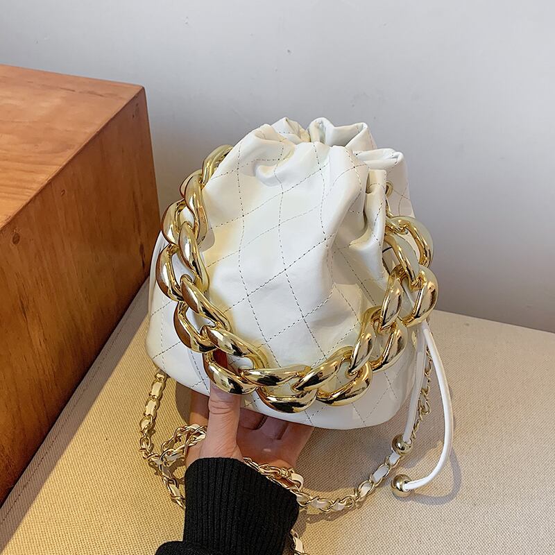 刺繍オータムチェーン 秋物 メッセンジャーバッグ 手作りハンドバック12517312963