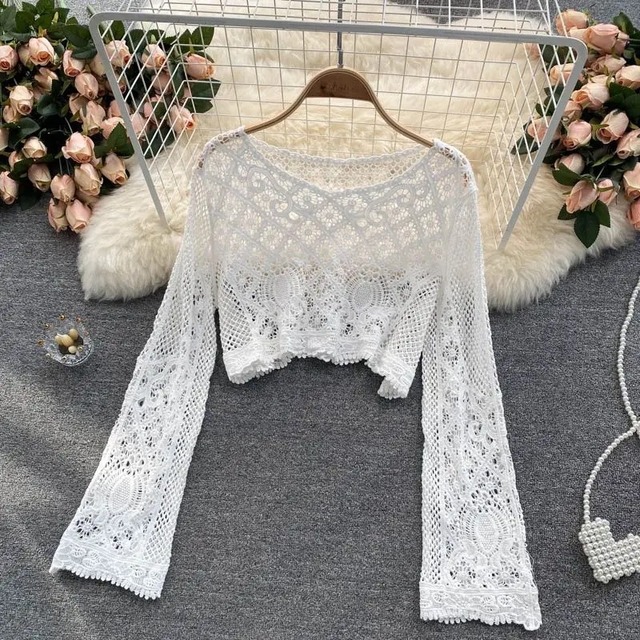 レースベルスリーブトップス