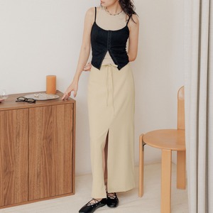 Front Slit Tight Skirt T3402