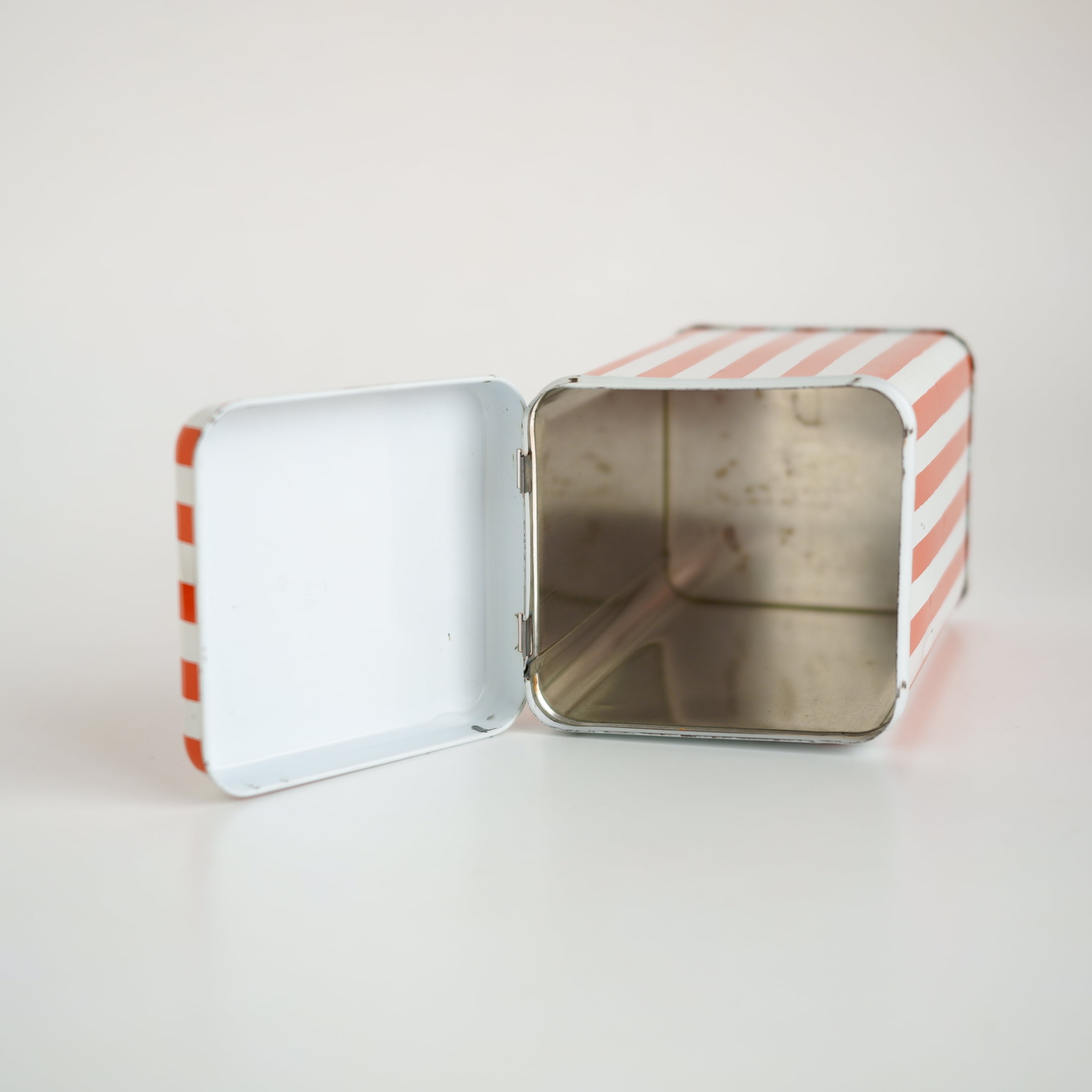 marimekko / Tin Canister | troldhaugen antiques ｜ 北欧
