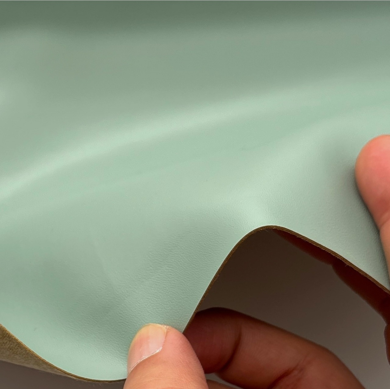 ★TC609◆80cｍ◆弱光沢合皮エクセーヌ生地◆ミスト色系