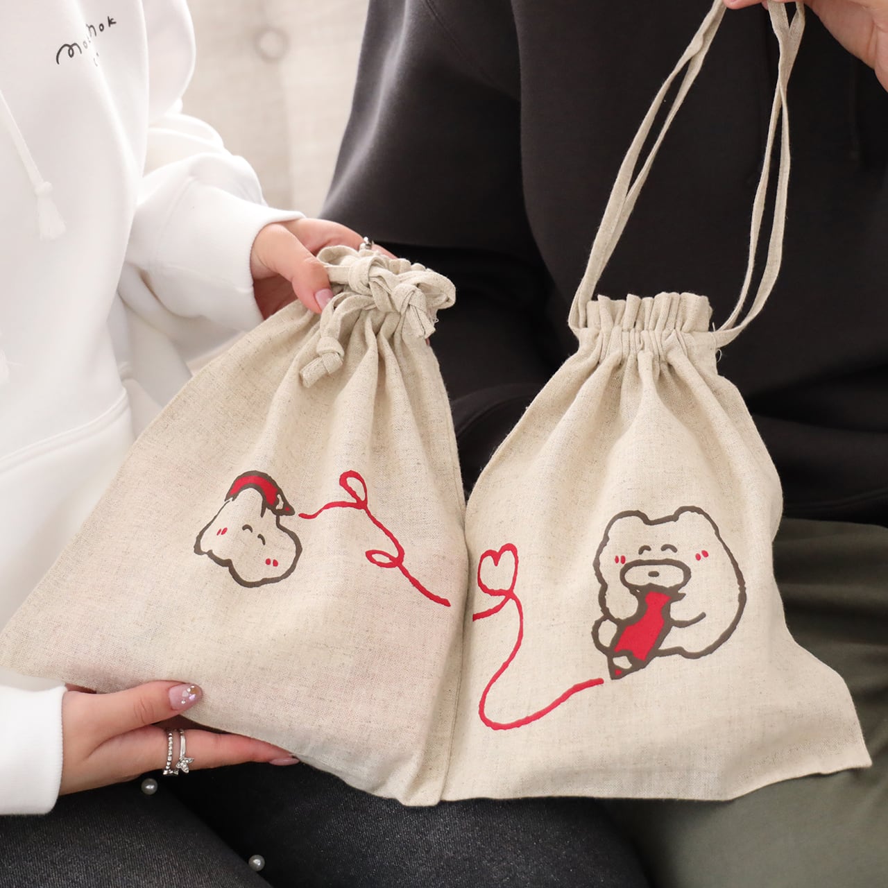 なでウサ＆くまのペアつながる巾着ポーチ(MK-434) | もくもくちゃん