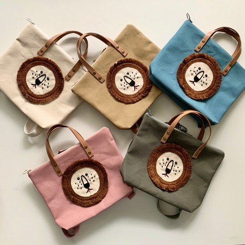 Lion backpack（M size）