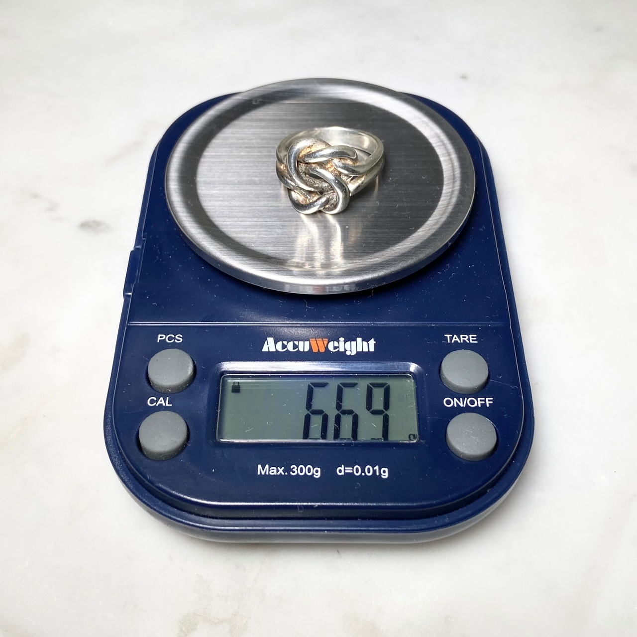 vintage silver celtic knot design ring (size11.5, 6.69g)