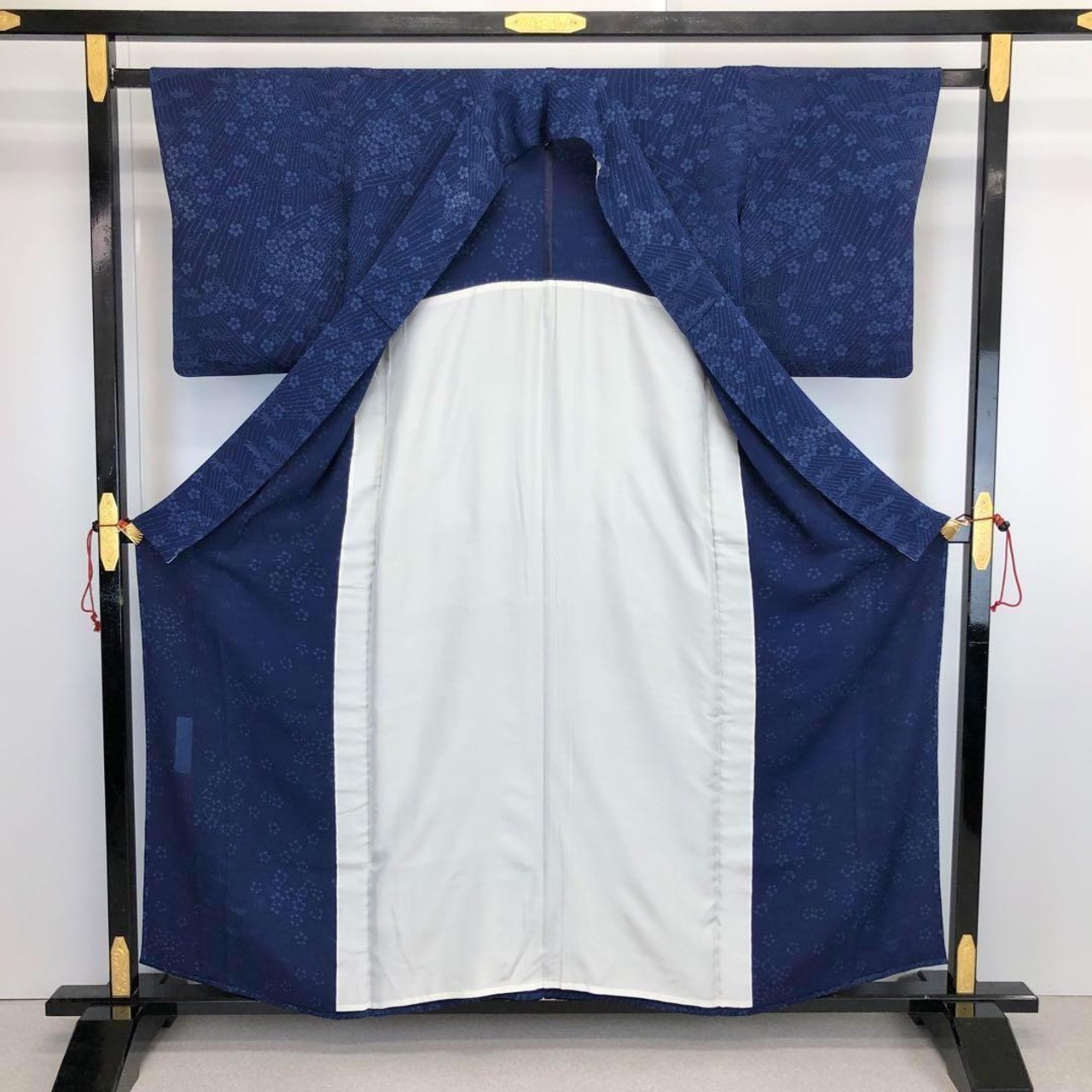 単衣 小紋 阿波藍染伝統工芸 金子正 梅竹模様 縮緬 K-3680 | リユース  