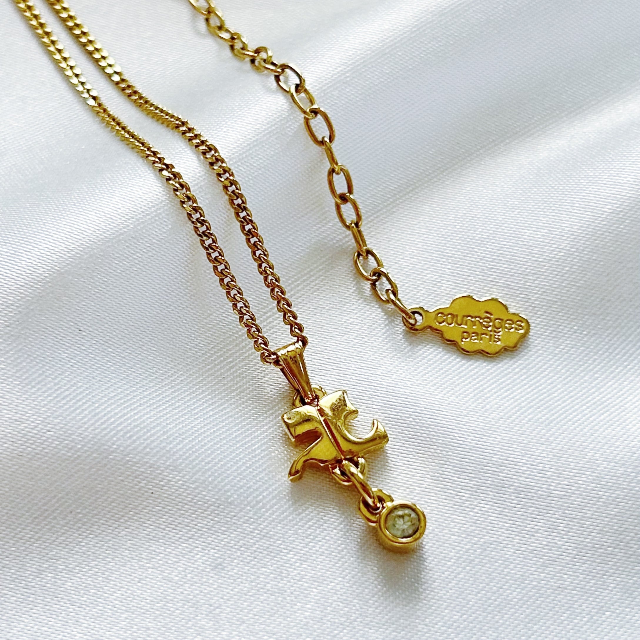 courreges | vintage accessory shop MELO
