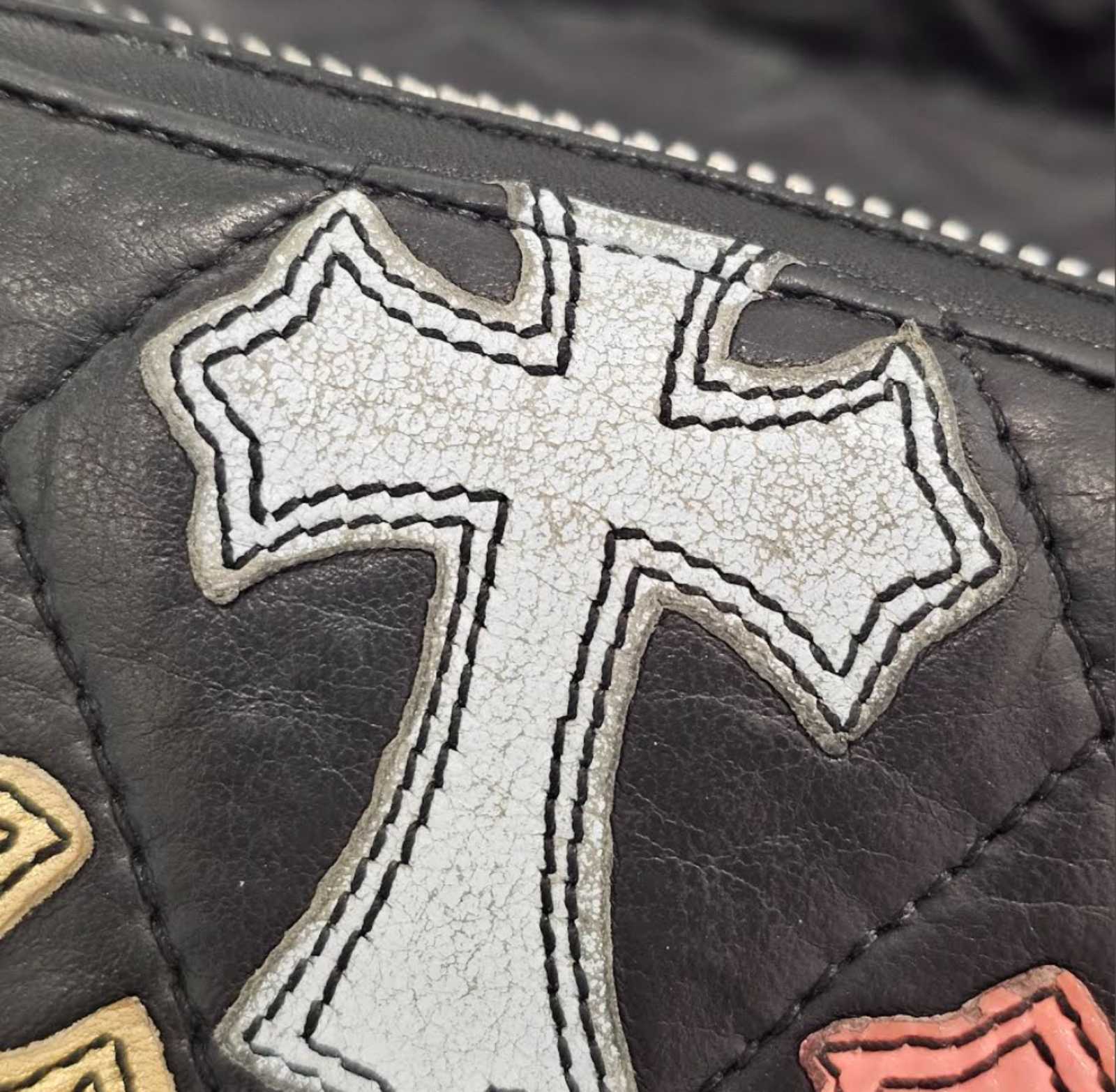 CHROME HEARTS クロムハーツ マルチカラー セメタリークロス レザー