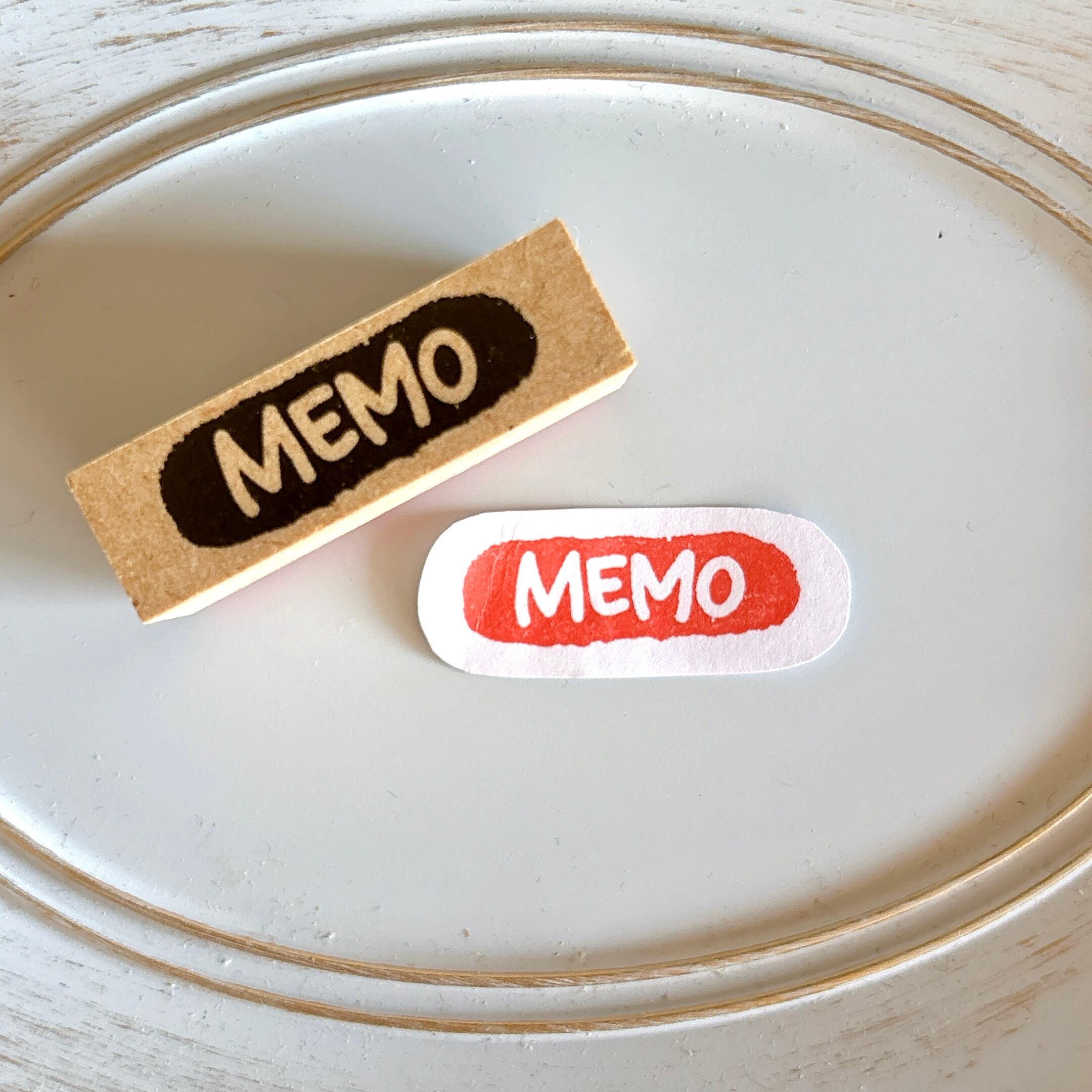 mojiスタンプ 【Wish・MEMO・Kawaii・TECHO・Yummy】 | penpen bungu