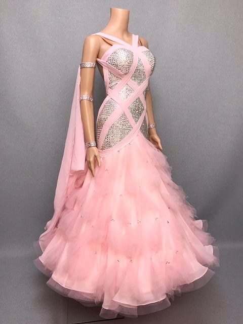 ハイクオリティAUドレス　スパンコール ドレス　社交ダンス ドレス　スタンダード　モダン　ベビーピンク　M　ST-101　デモ・競技用ドレス　発表会　衣装　パーティドレス　舞台衣装　ワンピース