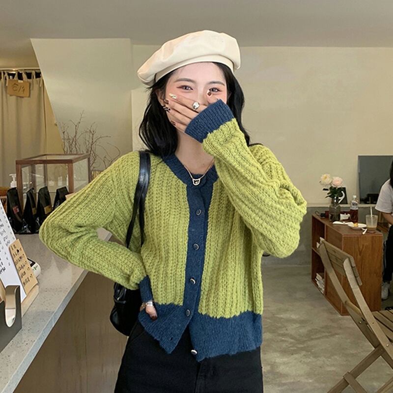グリーンショートセーター ジャケット スプリングオータムウィンタースタンダードスタイルニットカーディガン レトロ 春物 秋物 冬物 試着室58232435155