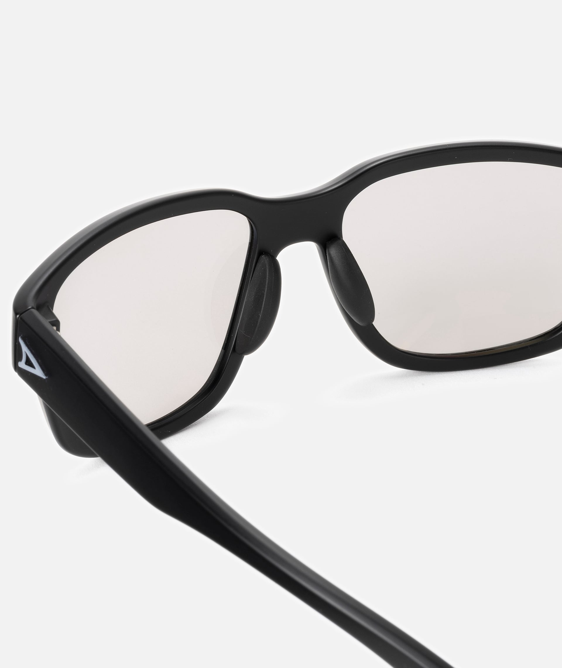 TYMER｜FROST[Matt Black/Photochromic Grey Polarized（偏光調光