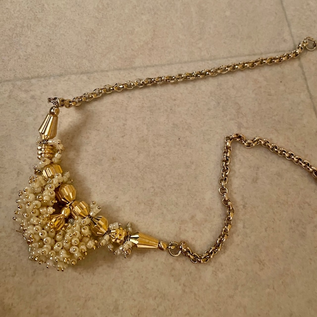 gold volume necklace