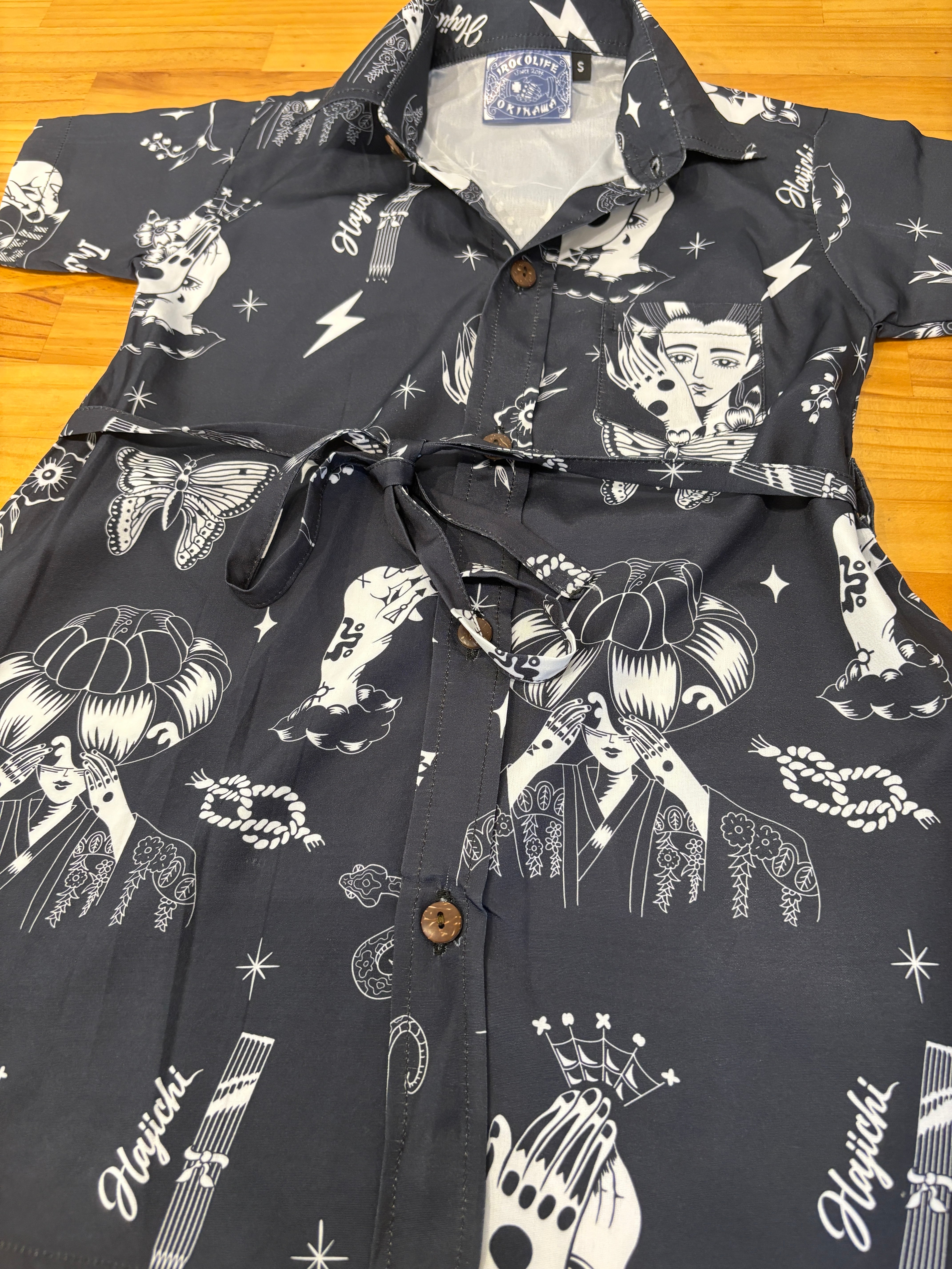 ライフウェーブパッチ　アロハ出品 サンサーフ スペシャル シルク アロハシャツ 一富士二鷹三茄子