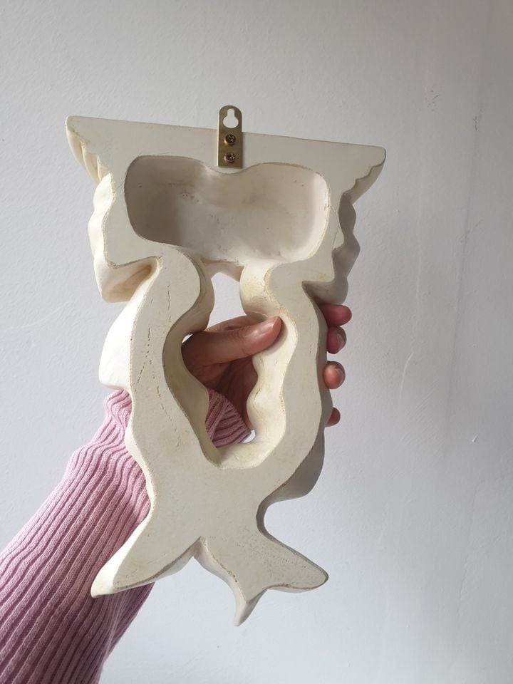 vintage white ribbon wall shelf / ヴィンテージ ホワイト リボン