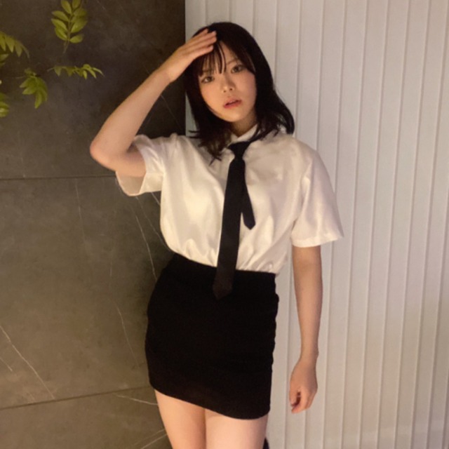 【古着】タイトミニスカート(ブラック)