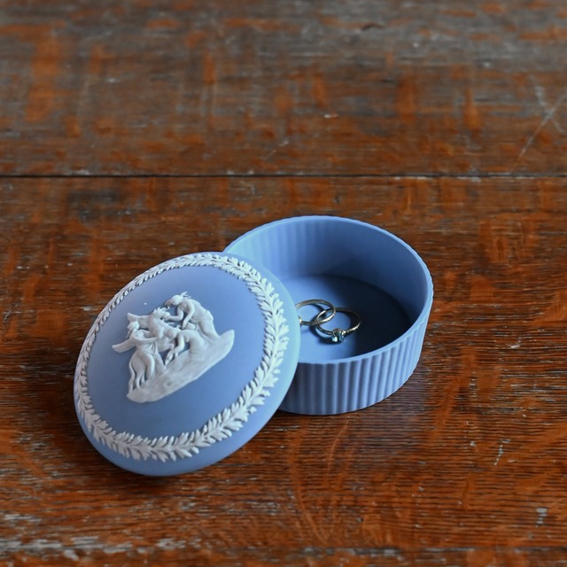 WEDG WOOD Accessory Case/ ウエッジウッド アクセサリーケース〈 小物入れ・ピルケース・収納・アンティーク・ヴィンテージ 〉114542