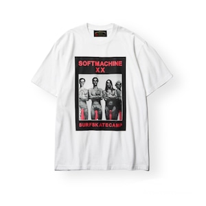 【SOFTMACHINE × SURFSKATECAMP】 PULL YOUR SOX UP-T （WHITE）TシャツSOFTMACHINE 20th Anniversary Collection "SOFTMACHINE XX"