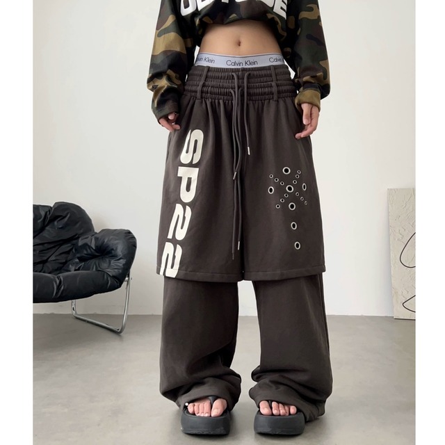 フェイクレイヤードロゴアイレットボリュームスウェットパンツ 1col R02816