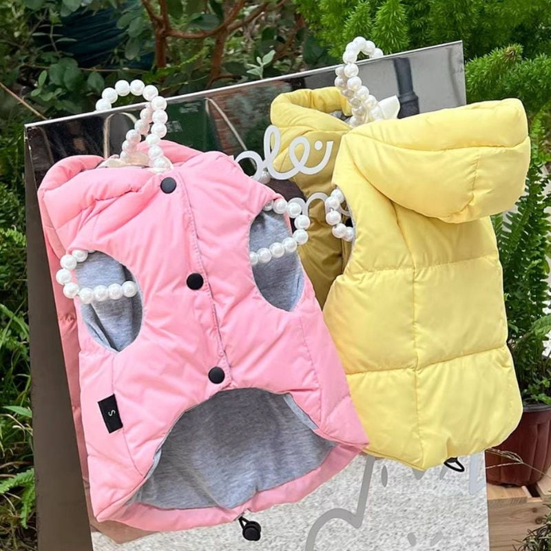 ビタミンカラーのフード付ダウンベスト 犬服 01034