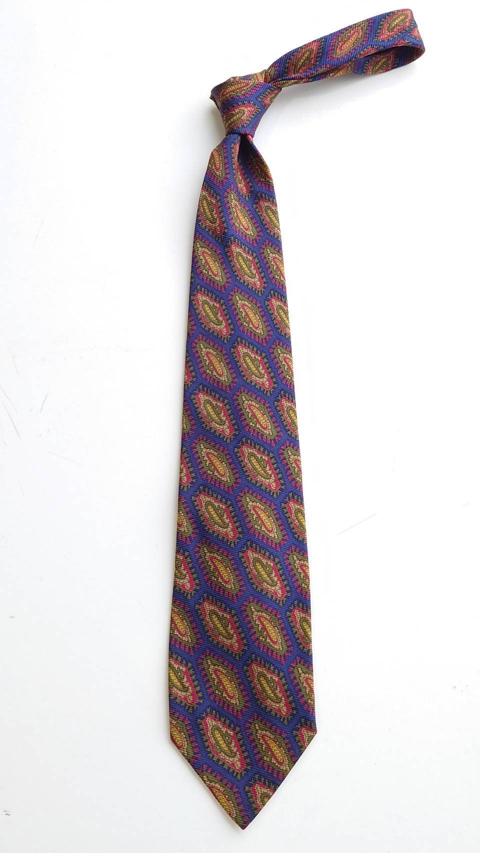 フェンディ FENDI 美品 微光沢 ネクタイ イタリア製 シルク100