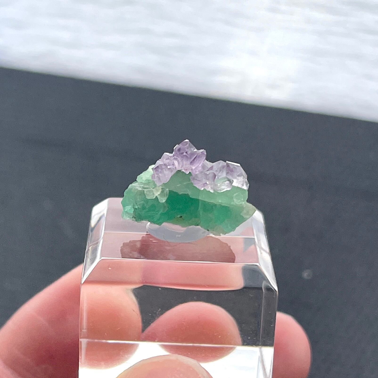 アメシスト / フローライト【Amethyst on Fluorite】アメリカ産