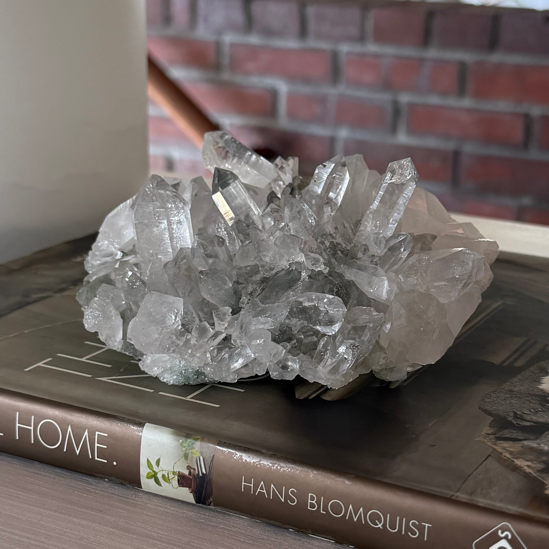 ヒマラヤ水晶｜マニハール産】クローライト付き 水晶 クラスター | s