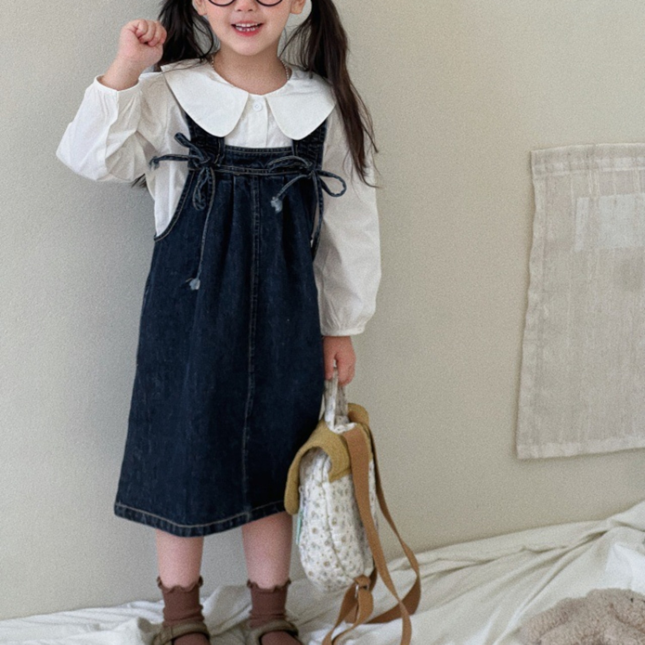 秋丸い襟Tシャツ