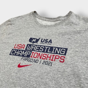 【NIKE】レスリング プリント ロンT ロングTシャツ 長袖Tシャツ X-LARGE ビッグサイズ DRI-FIT ナイキ スウッシュ グレー US古着