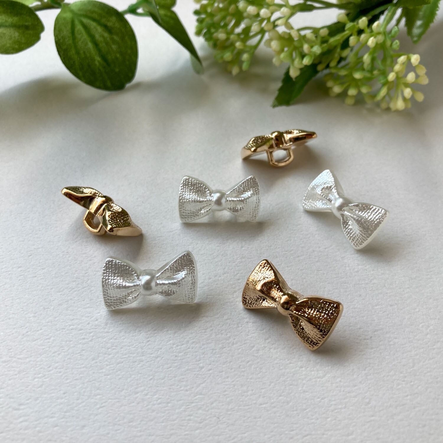 新色追加〉小さなリボンボタンM（20mm） | Dua-アクセサリーパーツショップ
