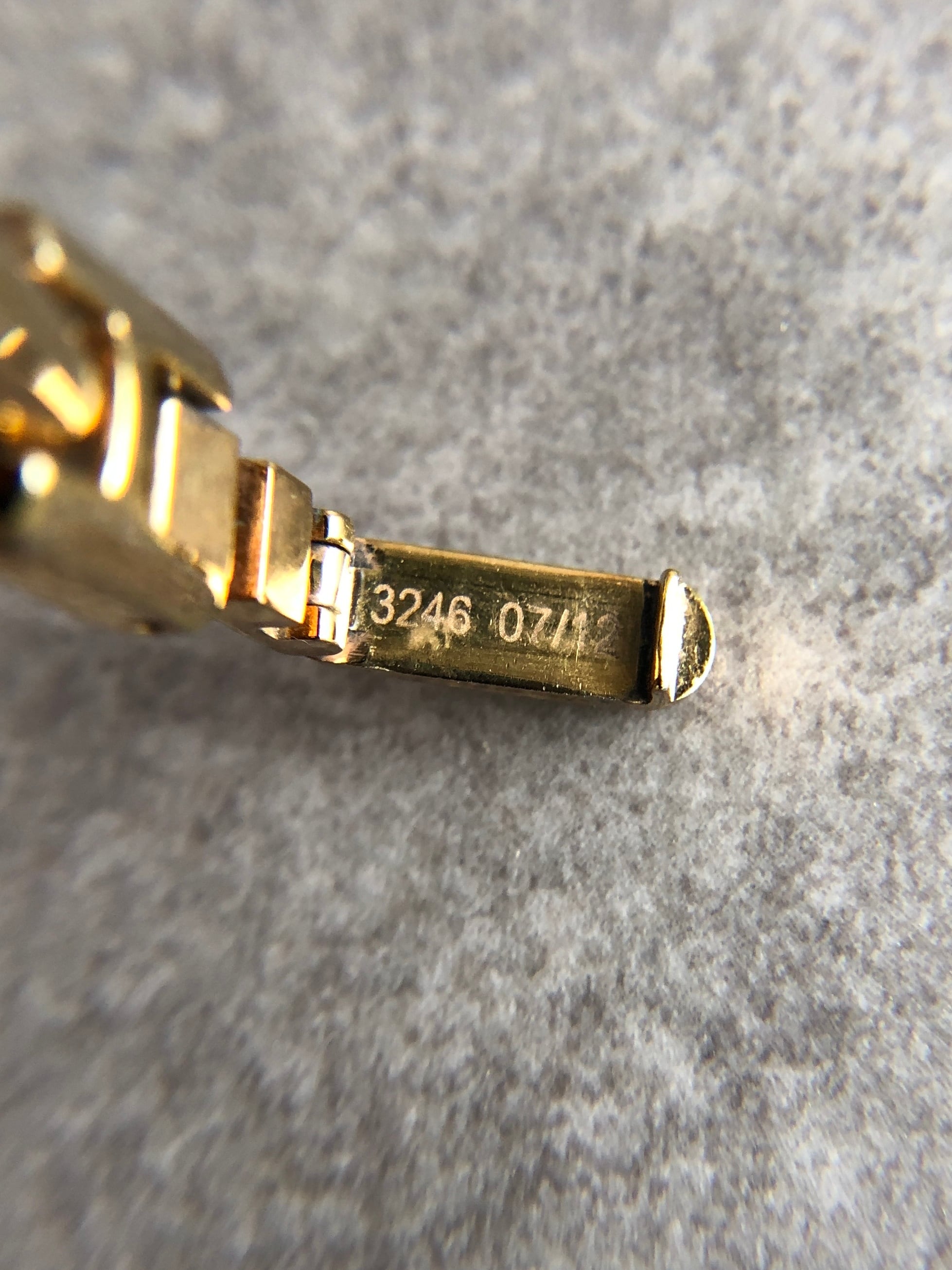 GUCCI グッチ 腕時計 ゴールド スクエア ステンレススチール 1900L