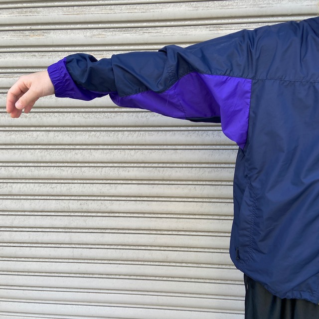 NIKE F.I.T ナイロンジャケット リフレクターロゴ 紺紫 M