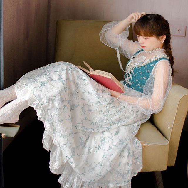 入荷待ち ウエスト切り替え ワンピース ドレス グリーン ホワイト レース フリル シースルー 中世 ロリータ コルセット風 リボン ミディ丈 レディース フラワー 花 白 誕生日 お呼ばれ イベント 女子会 夏 夢かわ セットアップやパンツドレスなど二次会ドレスに