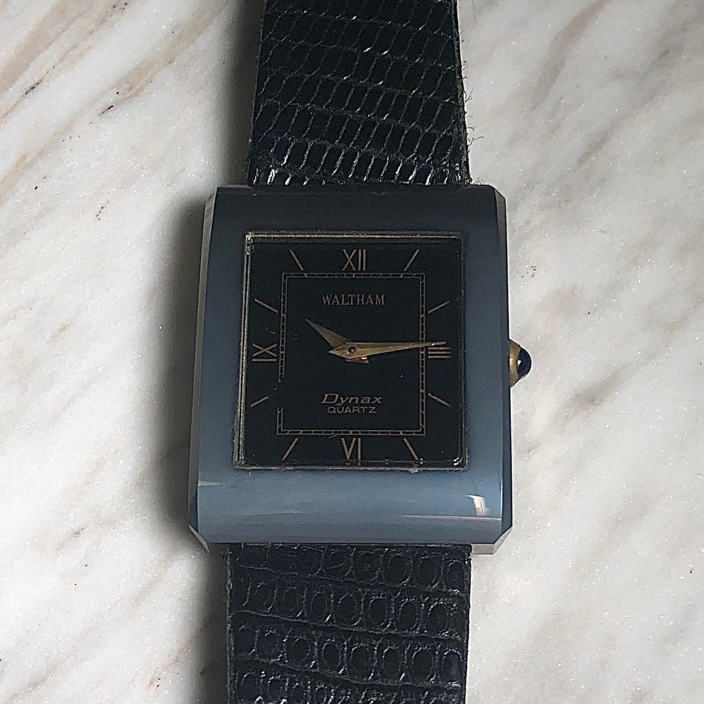 T102 エルメス グリザード GL1.510 クォーツ 箱ギャラ付き｜