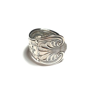 CONSIGLIERE/Massive spoon ring