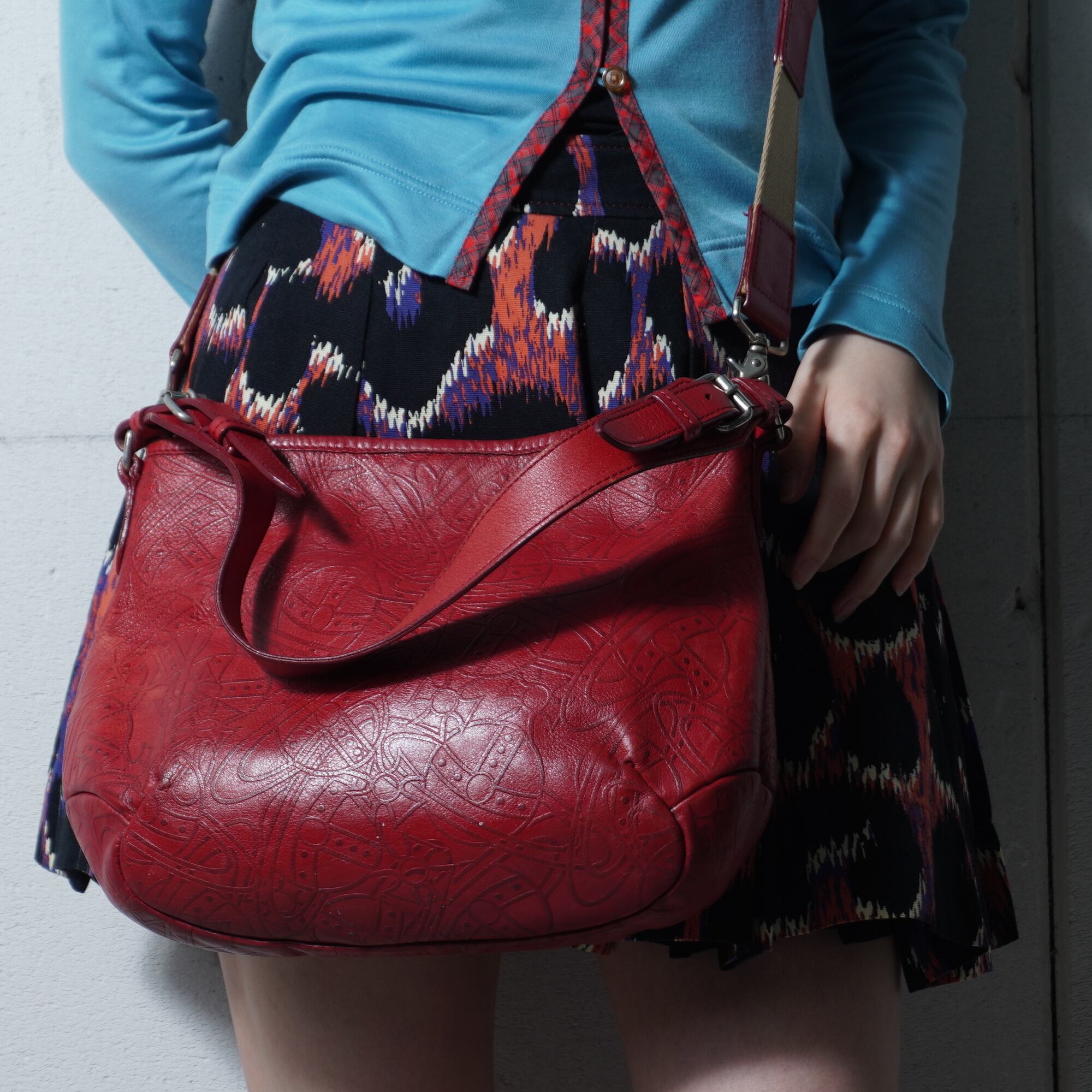 ヴィヴィアンウエストウッド アーサー 2way ショルダーバッグ レッド Vivienne Westwood】ヴィヴィアンウエストウッド アーサー・2WAYレザー