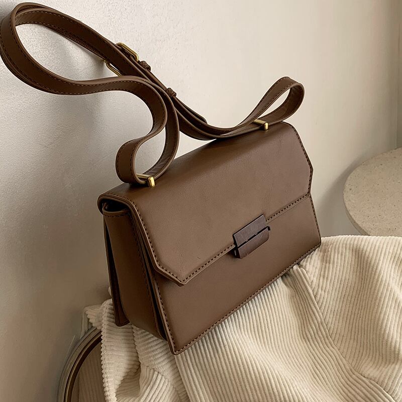 スタンダードレッド レトロ オータム 秋物 ウィンター 冬物 スクウェア 手作りハンドバック48229263883