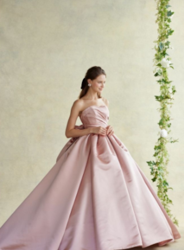 豪華！ カラードレス 薄ピンク 高級イタリアサテン プリンセスライン