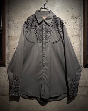 【Caka】“Scully” Botanical Embroidery Design Vintage Loose Western Shirt