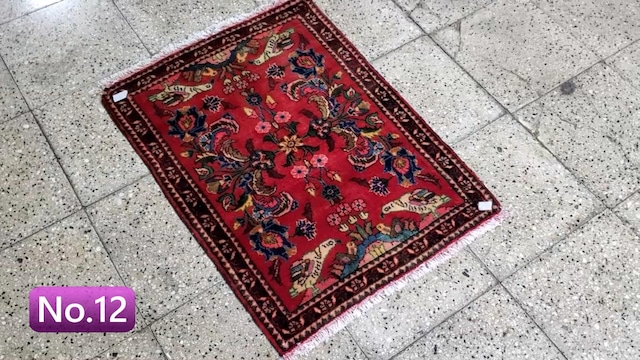 絨毯クエスト53【No.12】※現在、こちらの商品はイランに置いてあります。ご希望の方は先ずは在庫のご確認をお願いします。