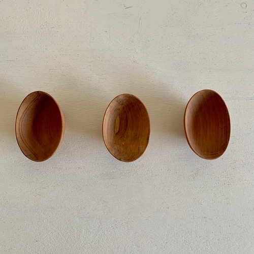 アプリコットの木の楕円型豆皿