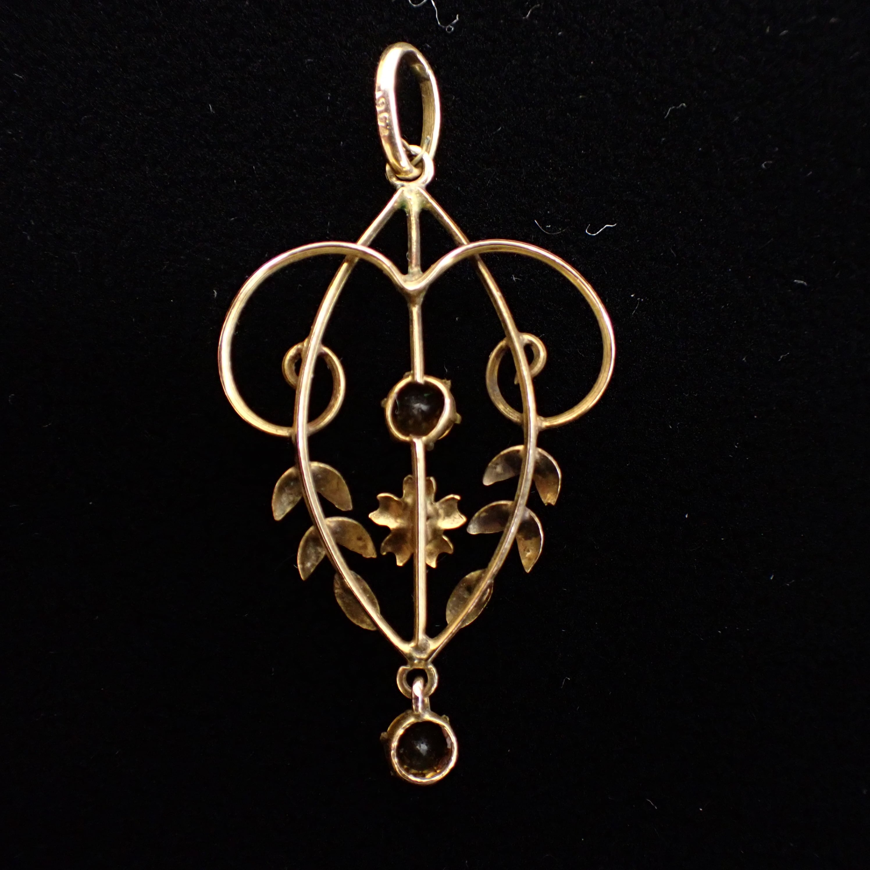 DP00108 イギリス アンティーク アールヌーヴォー ガーランドスタイル