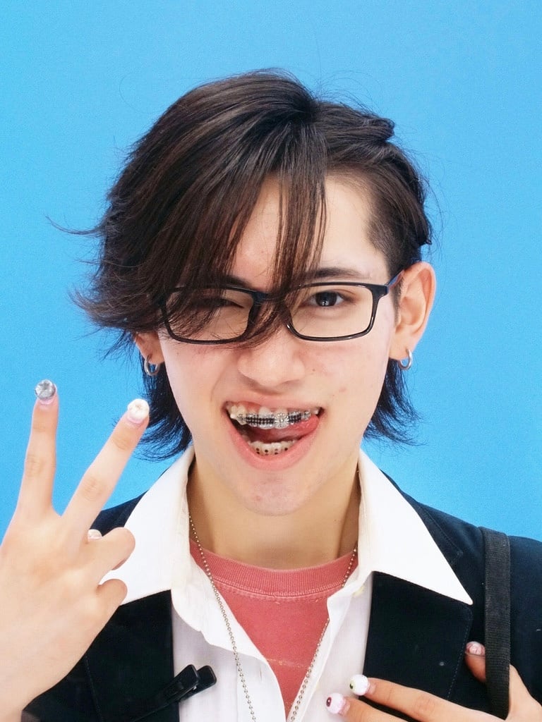 井上貴子アクリルスタンドA | PAY ID