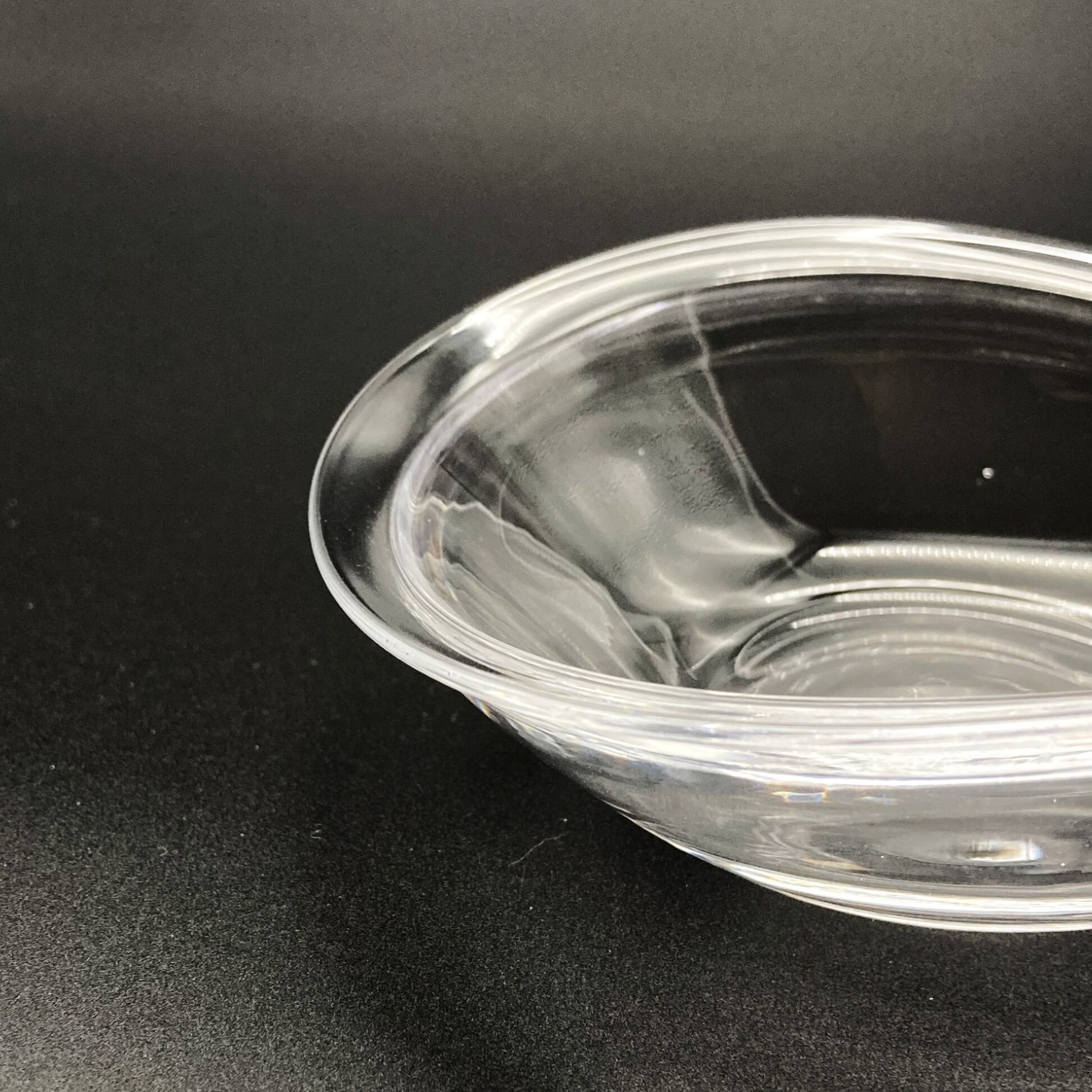 たわみ鉢 Warped‑Form Bowl / 河上智美 | Toé Crafts and Cafe
