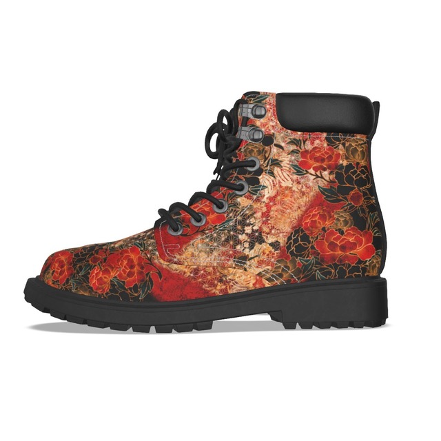 和牡丹紋様装飾　黒紅　和柄ユニセックスヴィーガンレザーブーツ