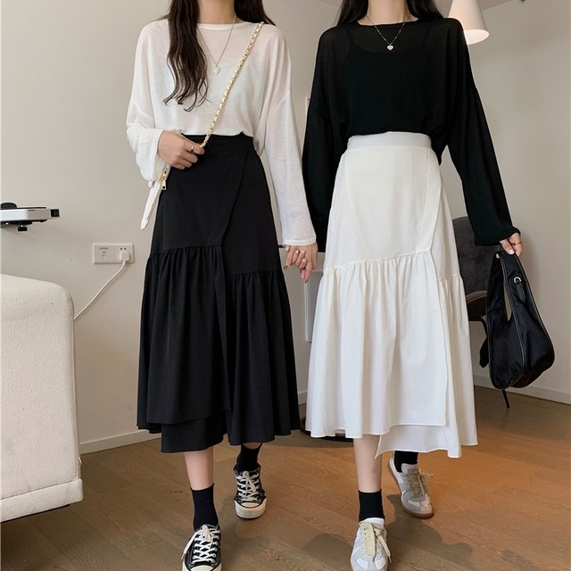 フラワーティアードスカート レディース 送料無料 2色 無地 アシンメトリー スカート ラップスカート 巻き ボトムス フレアスカート ミディアムスカート モノトーン ひざ下 ミモレ フレア ハイウエスト ウエストゴム 大人可愛い きれいめ 上品 レトロ 大人女子 こなれ感 ガーリー エレガント 白 ホワイト 黒 ブラック 大人カラー モノトーン 花柄 フラワー ボタニカル プリント 美脚 高見え 格上げ インスタ映え 春夏 秋冬 大人 かわいい おしゃれ デイリー お呼ばれ お出かけ デート 通勤